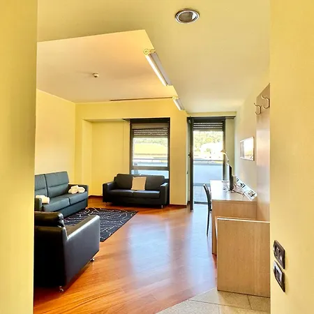 Hostdomus - Rooftop Apartment