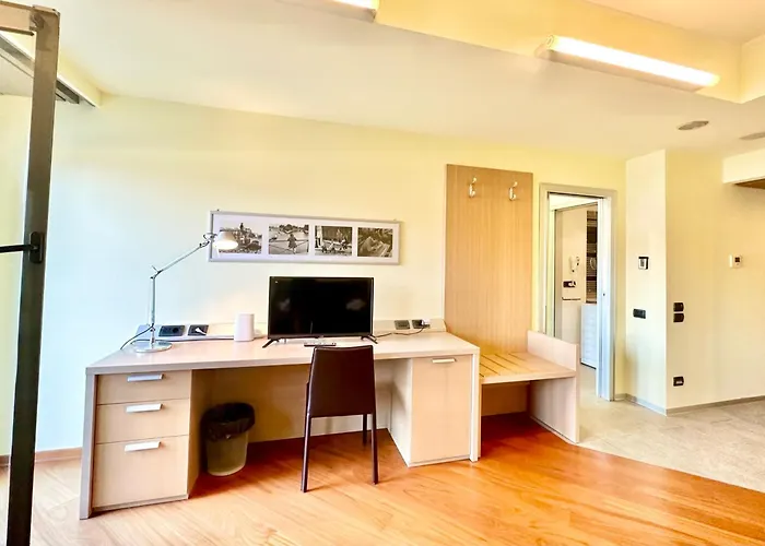 Apartment Hostdomus - Rooftop Turin